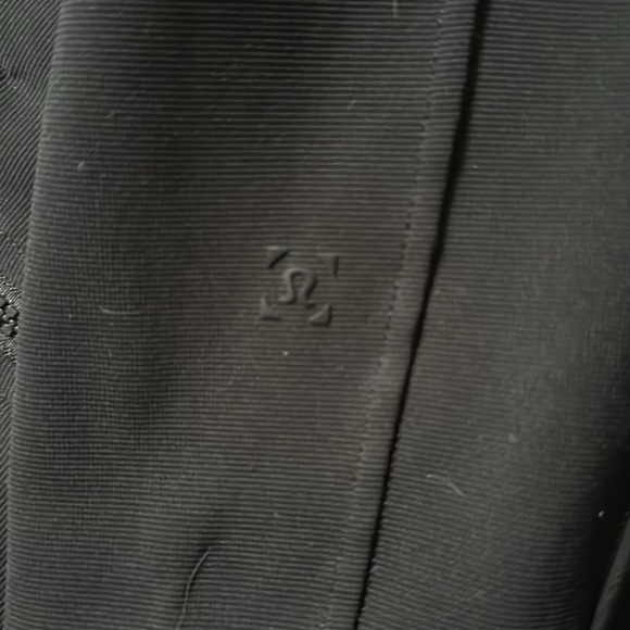 Lululemon Sojourn Jacket - Picture 2 of 5
